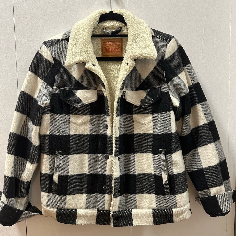 Levi’s Sherpa Trucker Jacket, Gingham, Size Small